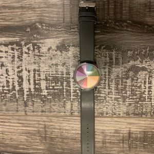 women’s black color streamline watch